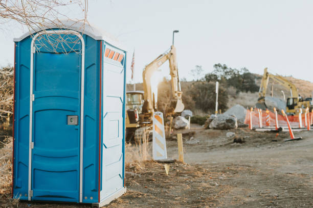 Best Porta potty rental near me  in Cleveland Heights, OH